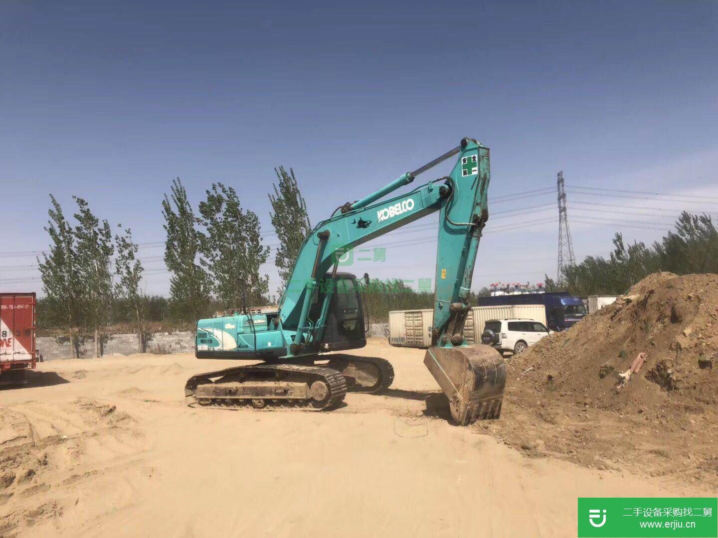 出售二手神鋼SK200-8挖掘機