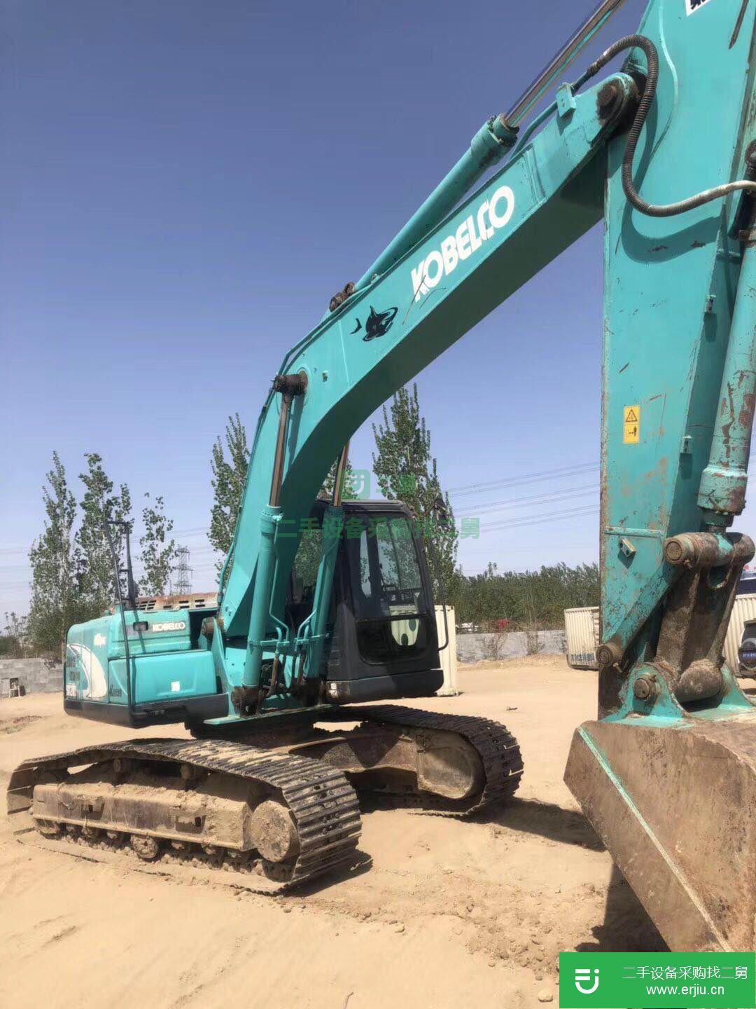 出售二手神鋼SK200-8挖掘機