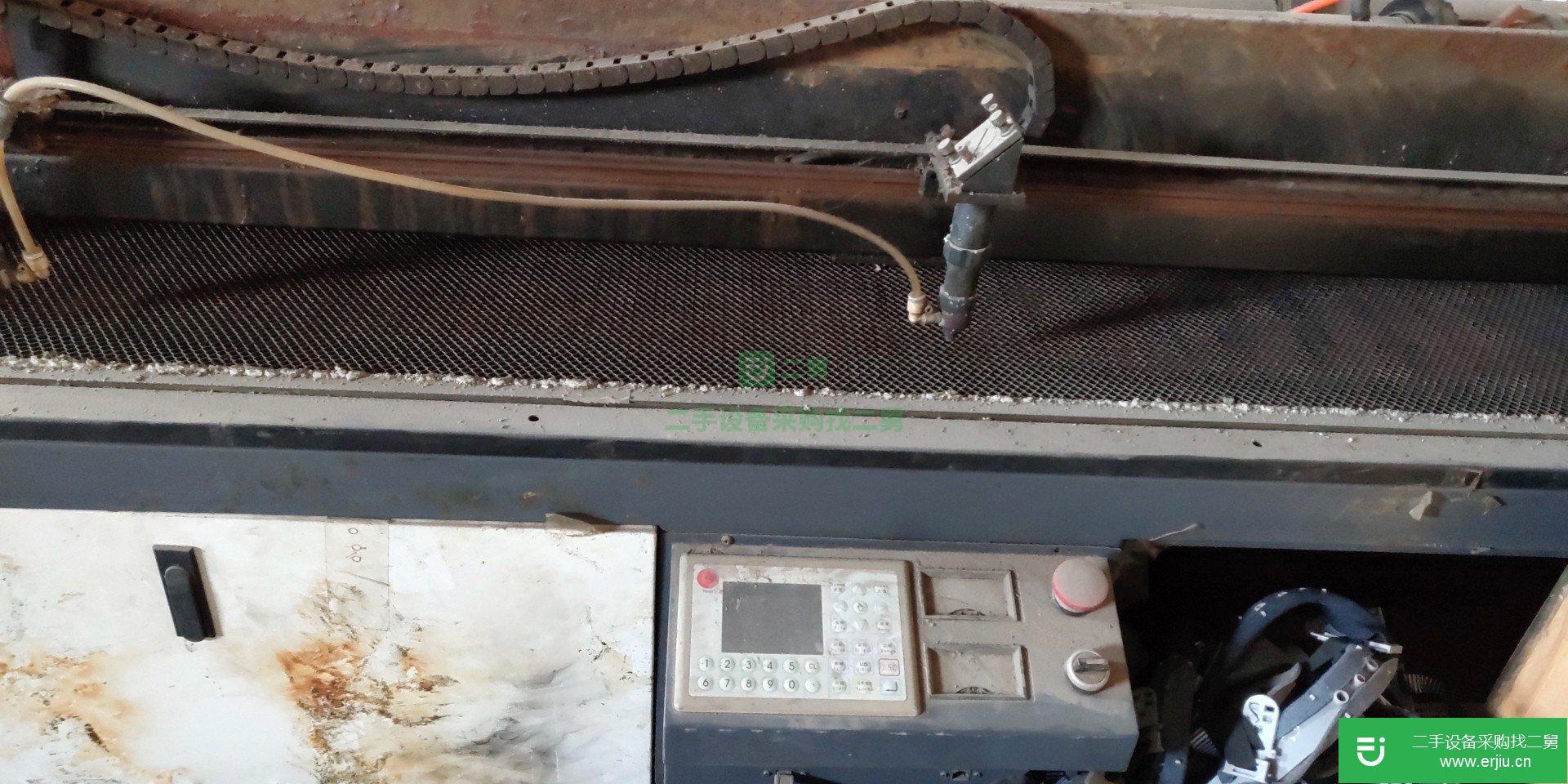 出售二手皮革布料激光切割機