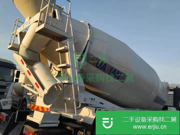 出售二手國五18方華建上裝375馬力攪拌車