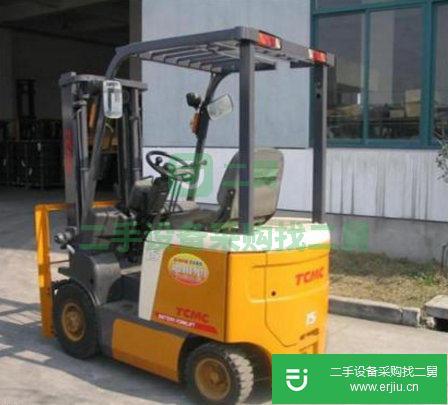 出售二手合力1.8噸叉車(chē)