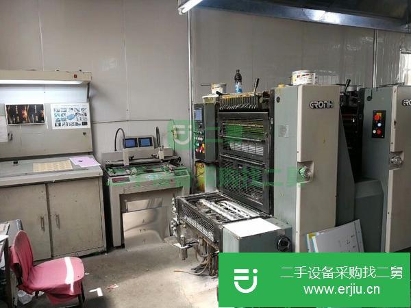 出售二手冠華564半自動裝版斜拉四色膠印機