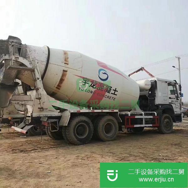 出售二手豪沃12方攪拌車