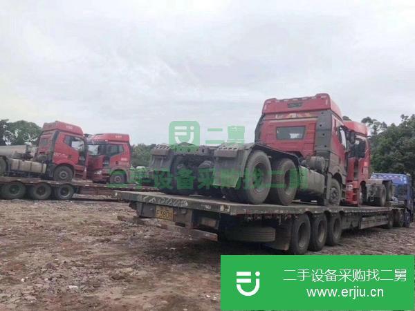 出售二手國(guó)四解放J6P牽引車