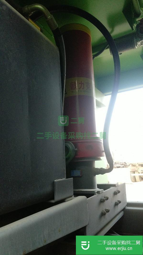 出售二手豪沃天然氣自卸車