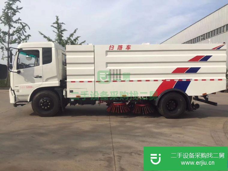 出售二手中小型掃路車