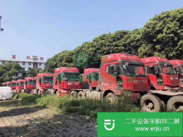 出售二手國(guó)四解放J6P牽引車