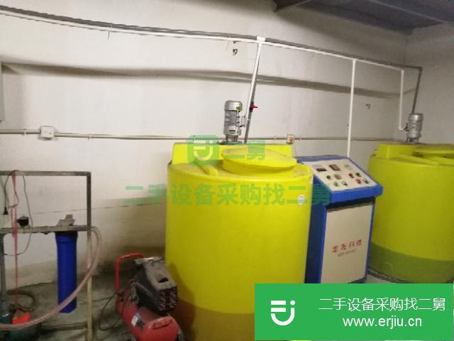 出售二手汽車玻璃水洗車液生產設備?