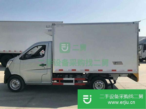 出售一臺長安牌冷藏車