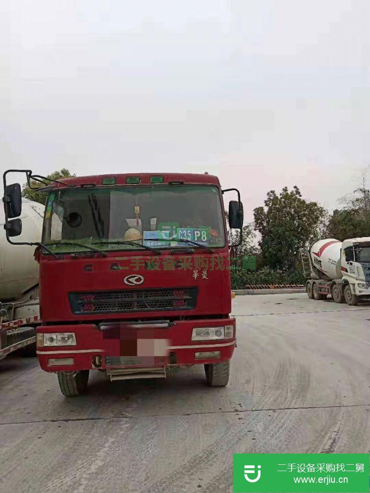 出售二手華菱大十二方攪拌車