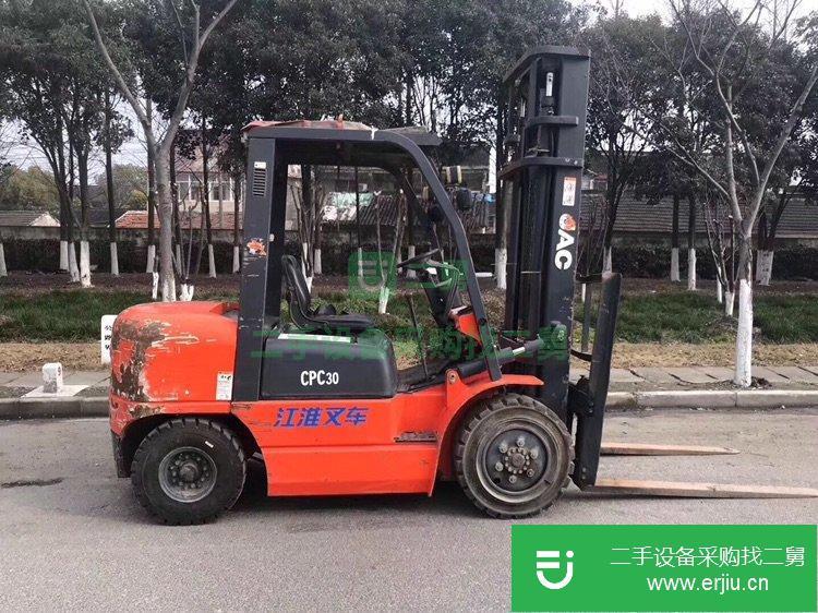 出售二手江淮3噸柴油叉車