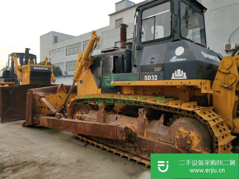 出售二手推土機