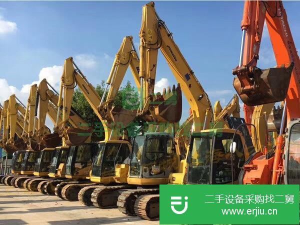 出售二手小松220挖機