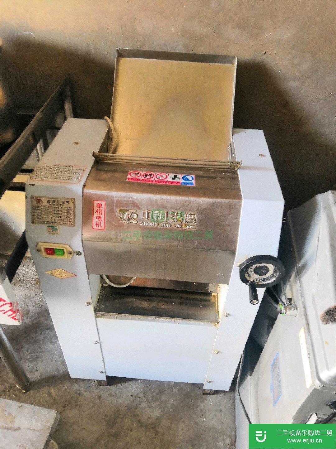 出售二手快餐店設備和面機壓面機