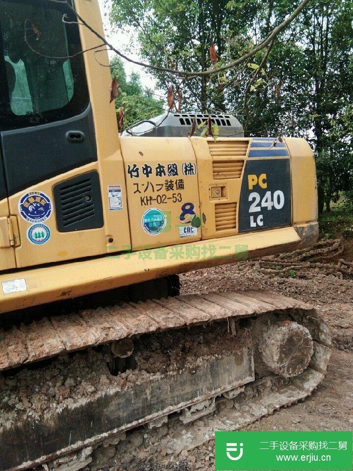 出售二手小松240一8挖機