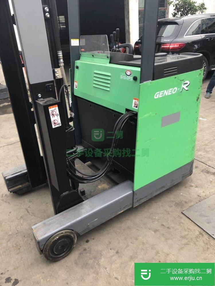 出售二手豐田2噸前移式全電動堆高叉車