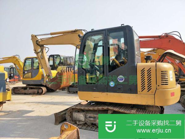 出售二手小挖機