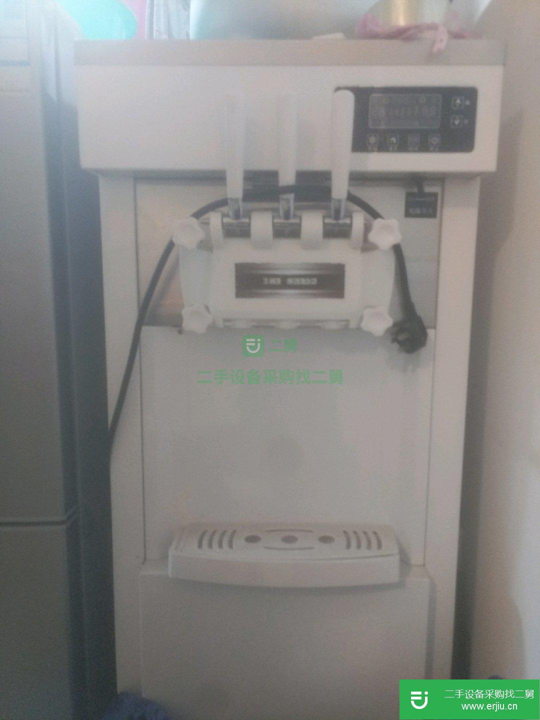 出售奶茶冰淇淋店全套設備