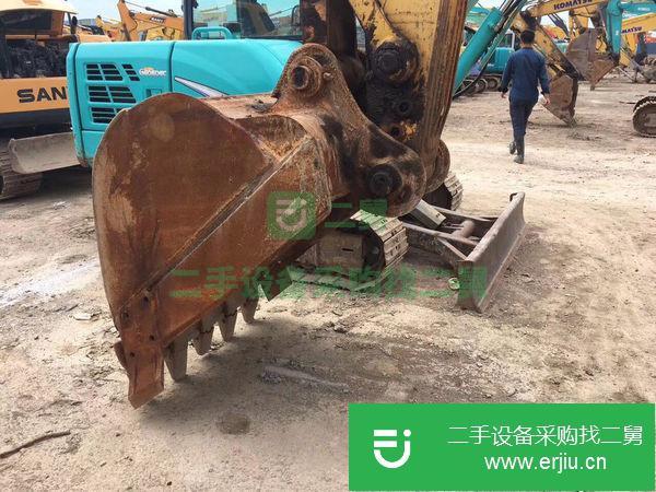 出售二手挖掘機小松200-7