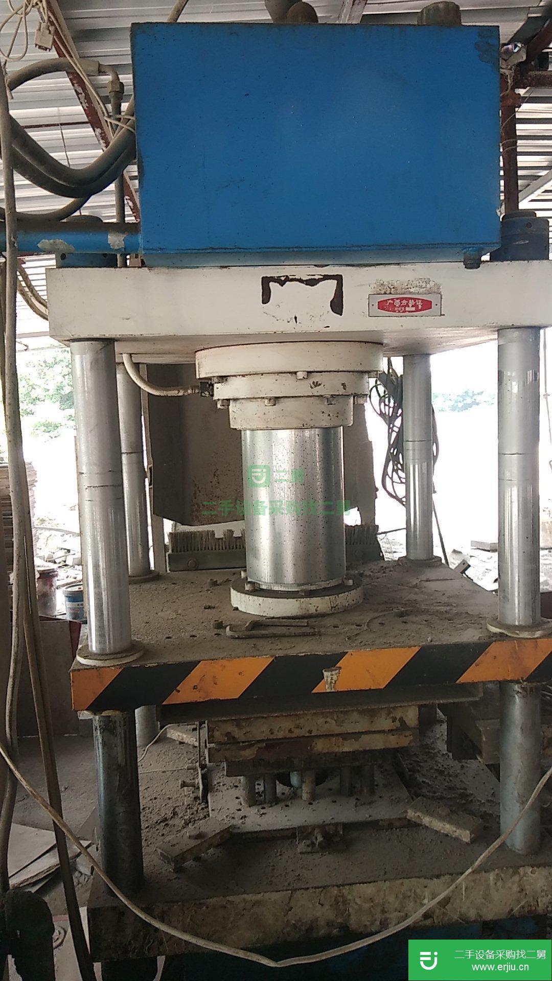 出售二手橋梁水泥高強(qiáng)度墊塊機(jī)