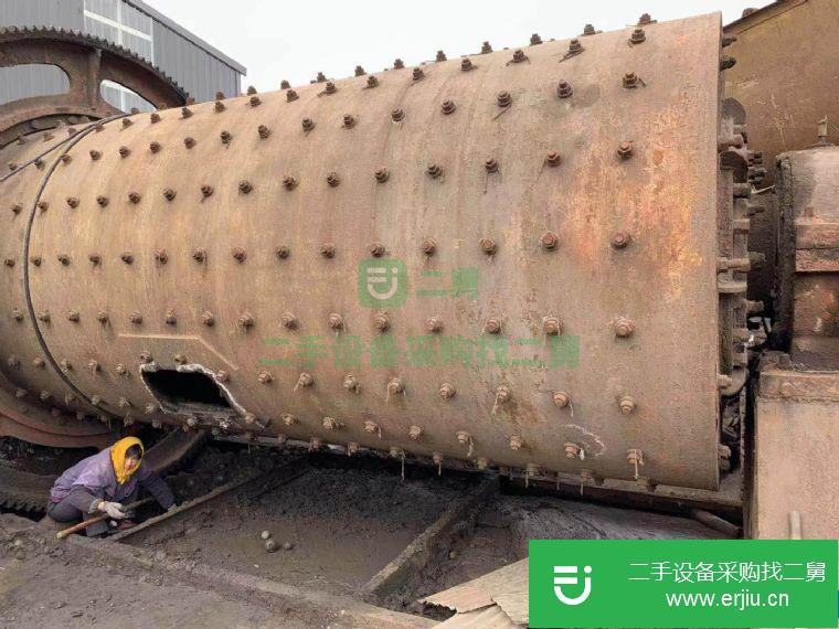 出售磨機(jī)一套