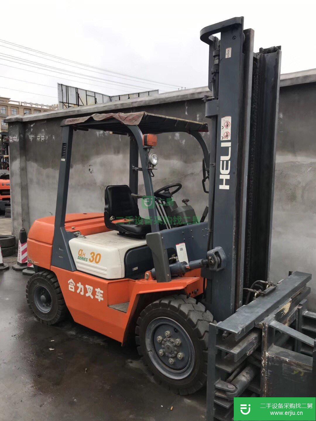 出售二手合力柴油叉車