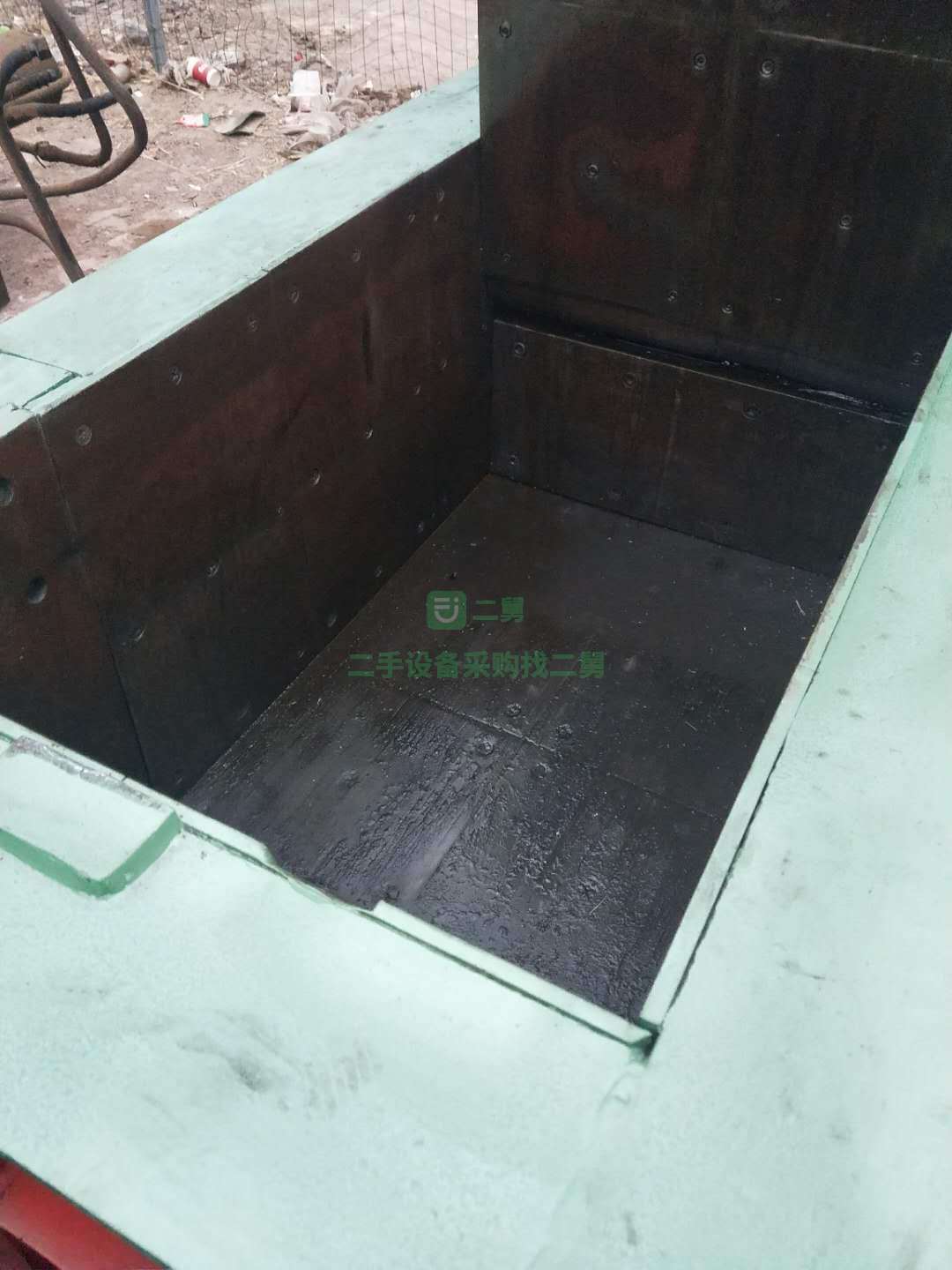 二手125噸打包機(jī)，料箱尺寸1米2乘700，包塊300乘300
