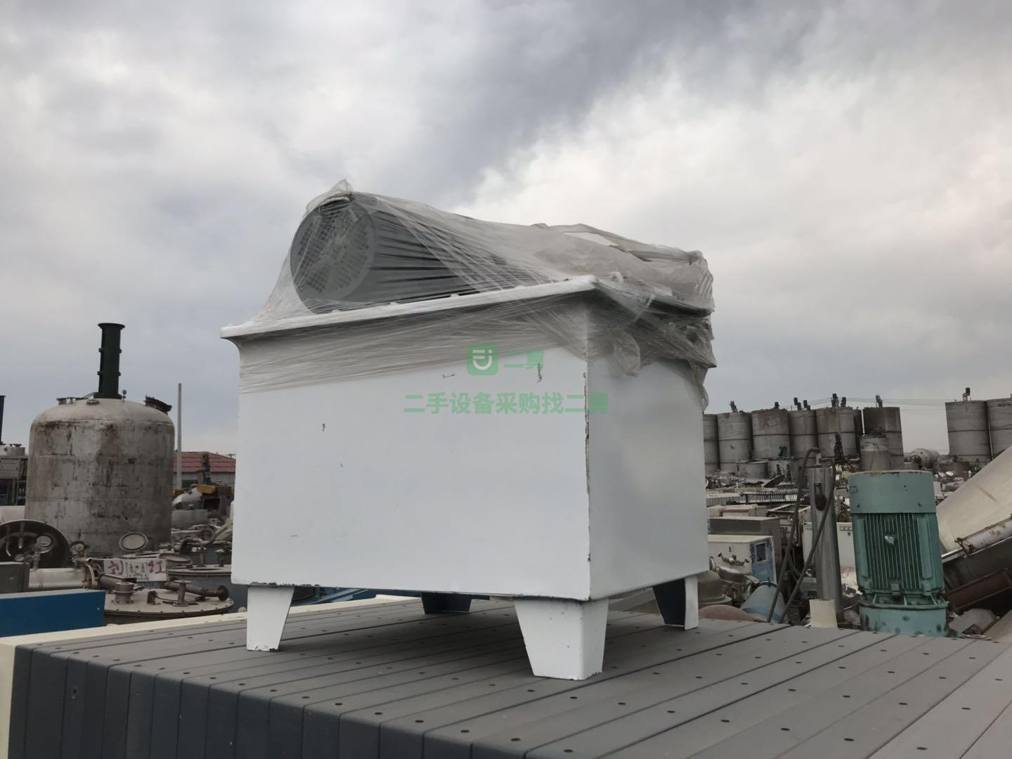 二手九九新襯塑平板離心機1250。