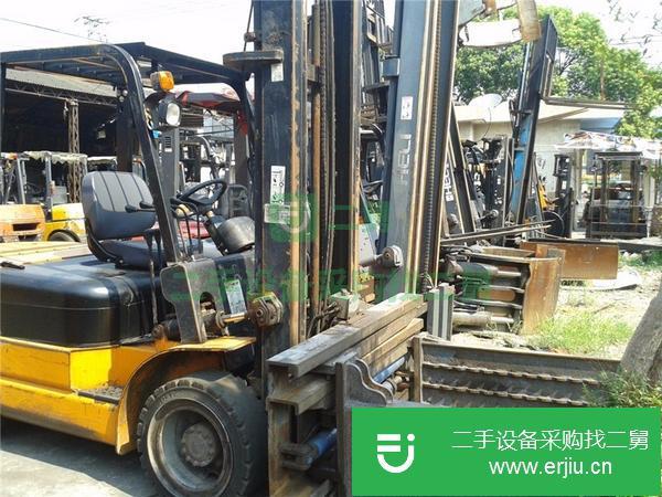 二手3噸平抱夾叉車