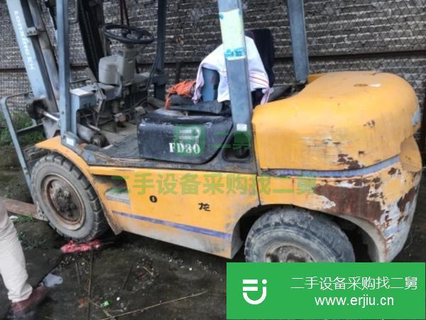 二手龍工3T叉車