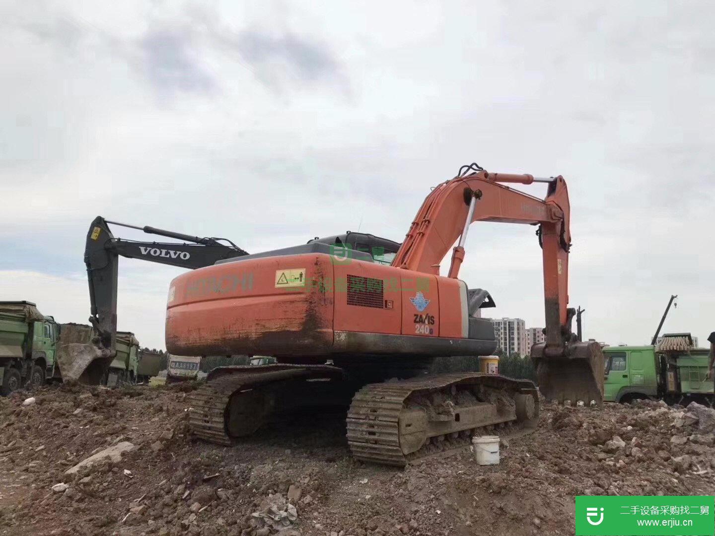 二手日立 ZX240-3G 挖掘機