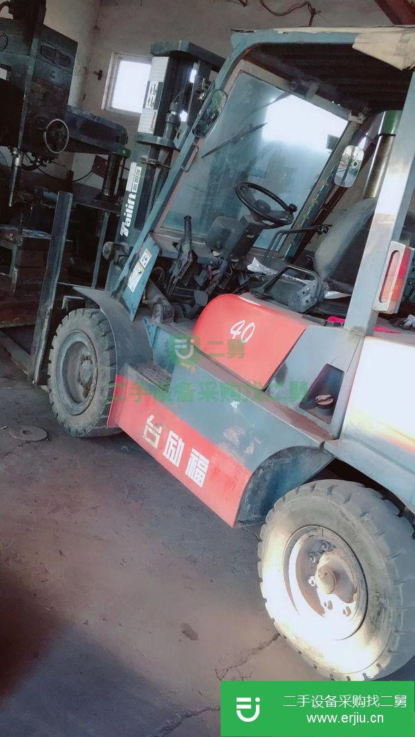 二手4噸叉車