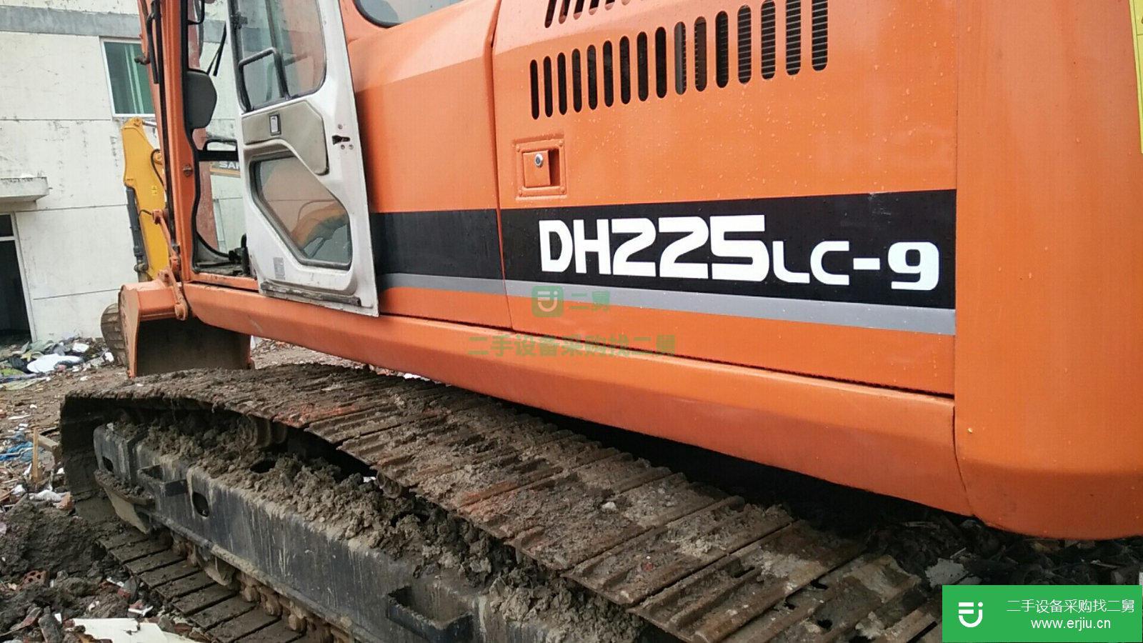 二手斗山DH225LC-9挖掘機(jī)
