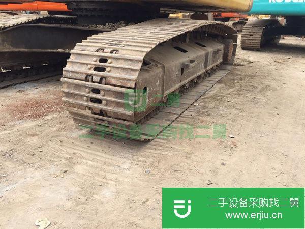二手小松220挖掘機