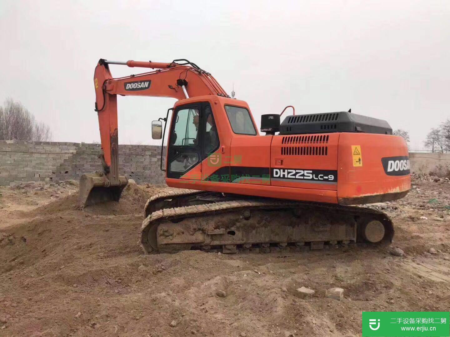二手斗山 DH225LC-9 挖掘機(jī)