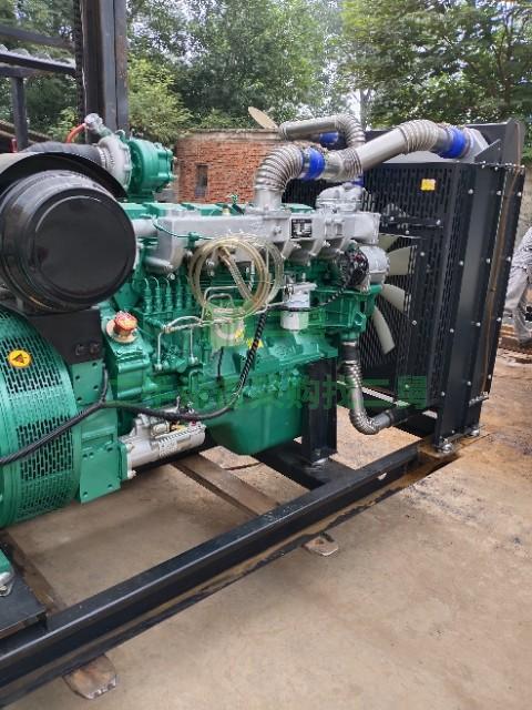 礦山設備移動破碎機