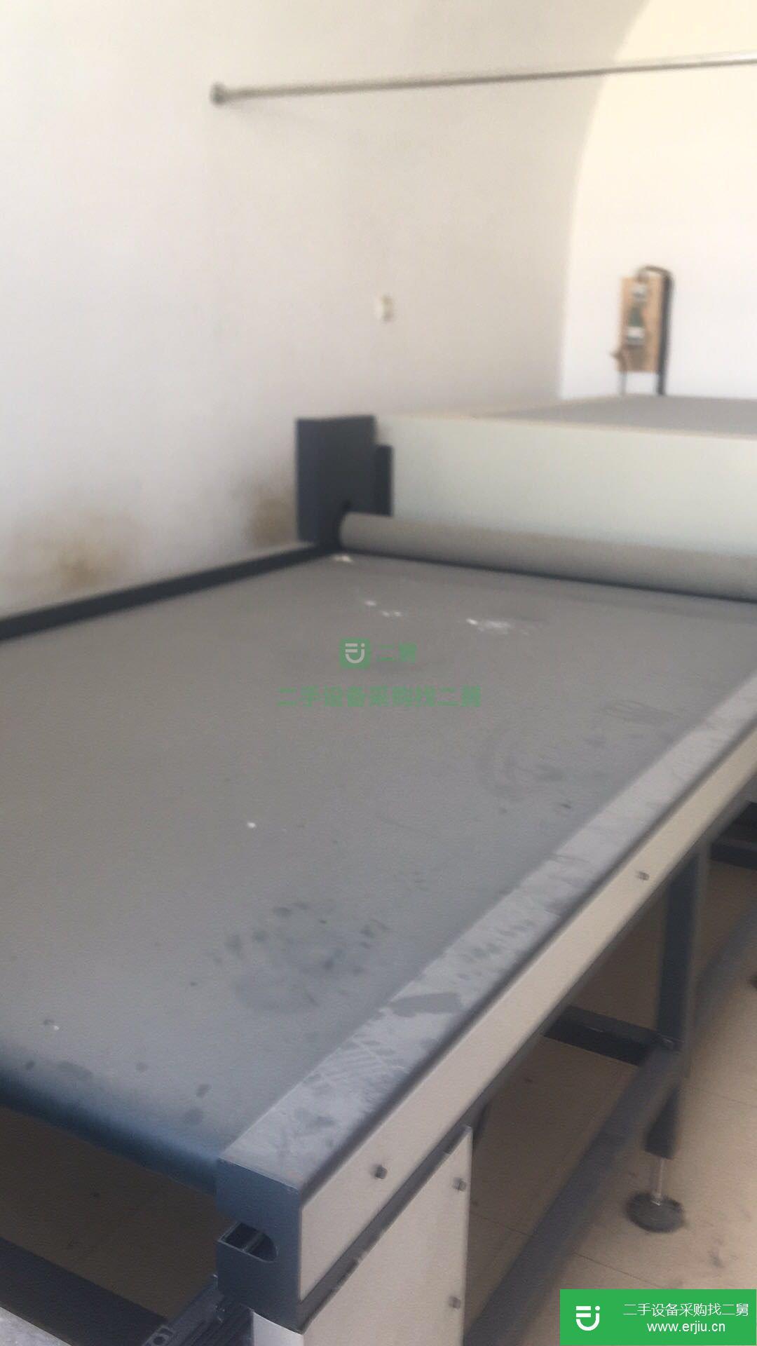 電視背景墻制作和瓷磚鋁扣板制作設備