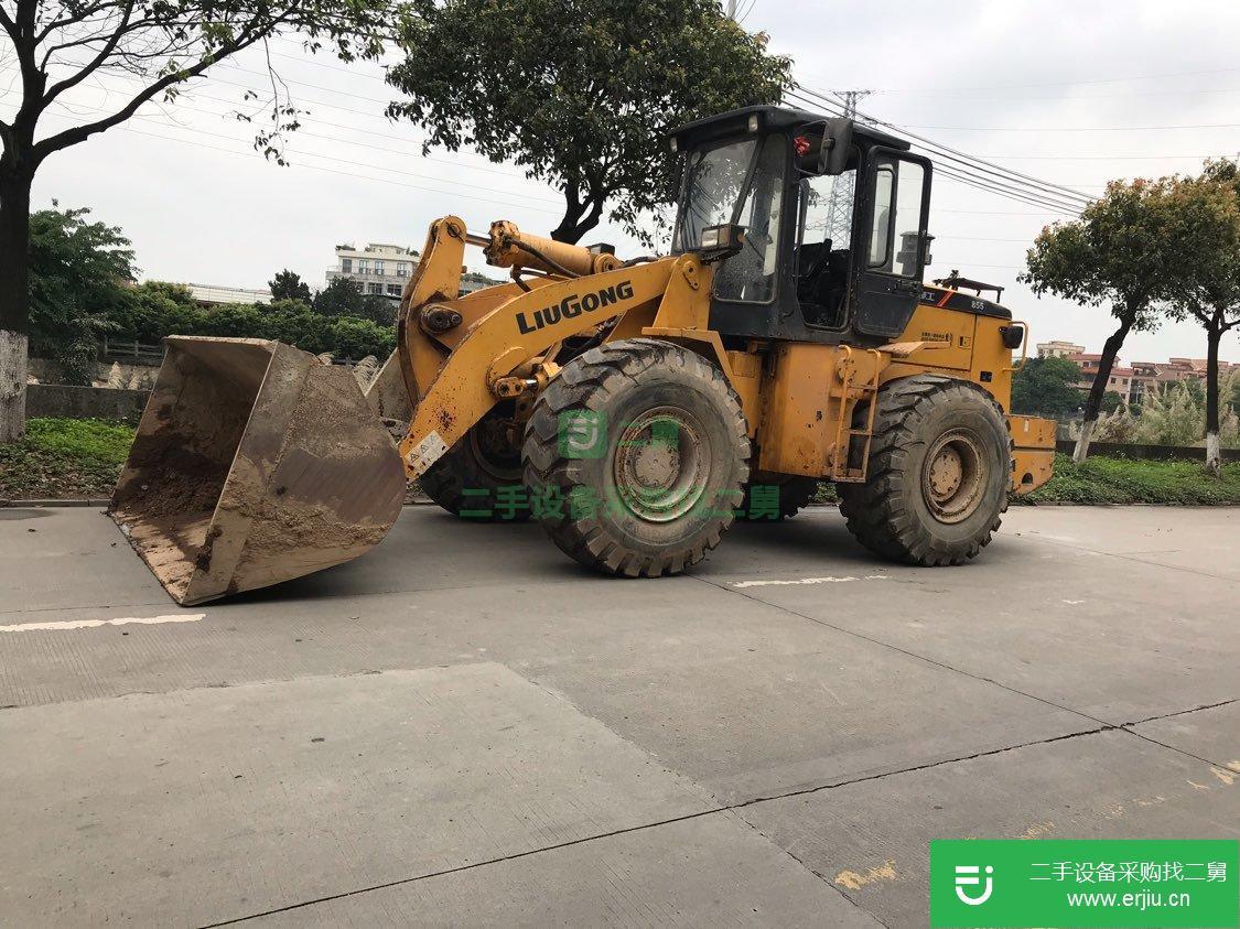 柳工855鏟車轉(zhuǎn)讓了