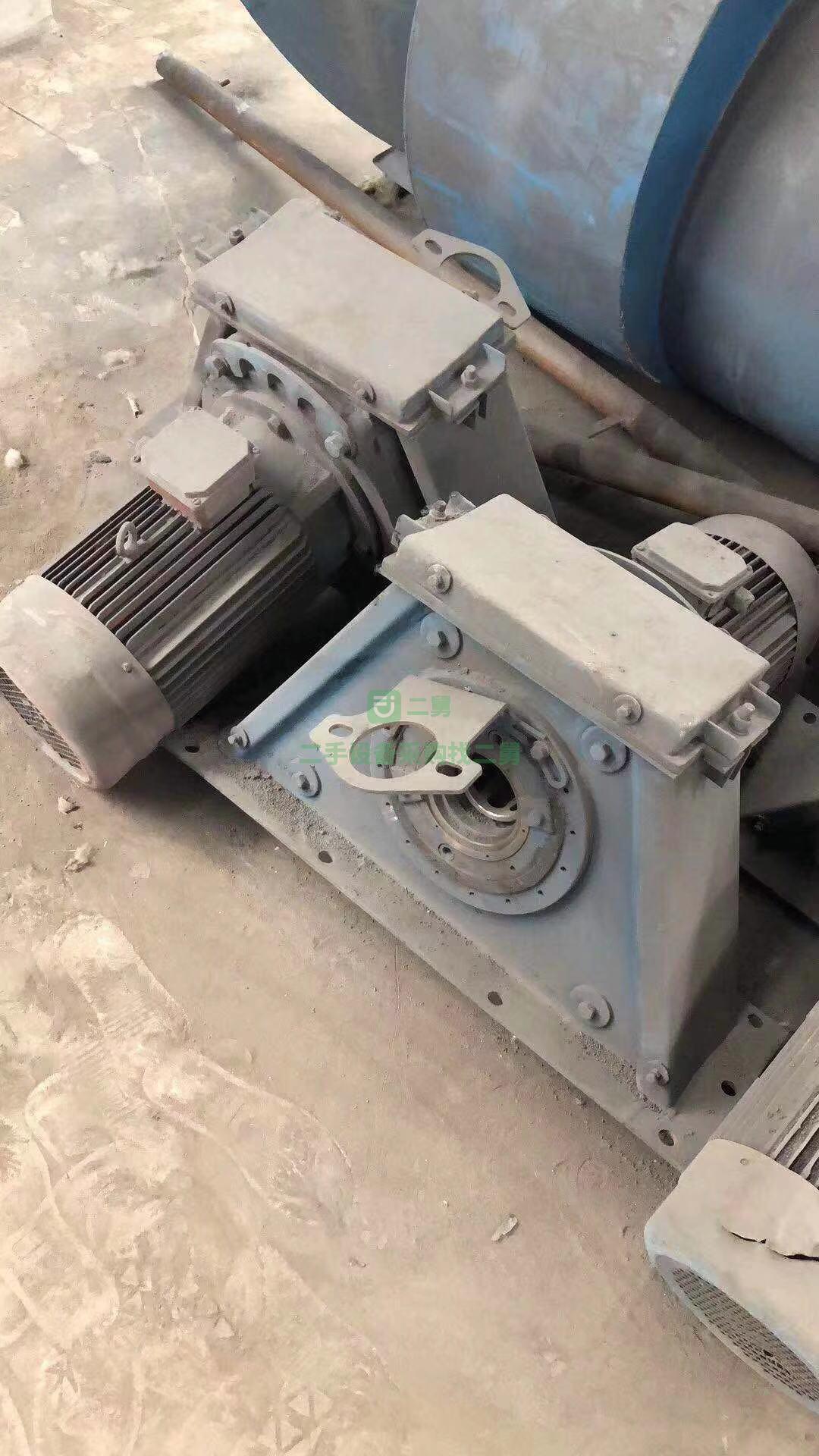 二手鋼板預處理拋丸機八個11千瓦拋頭脈沖除塵