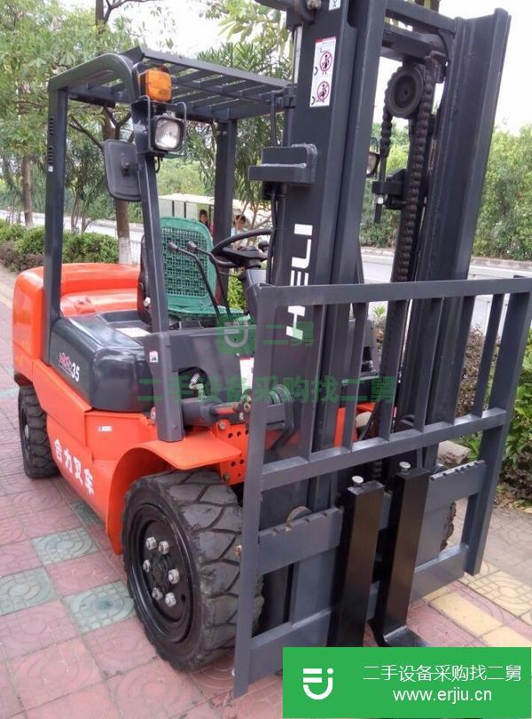 轉讓6噸二手叉車