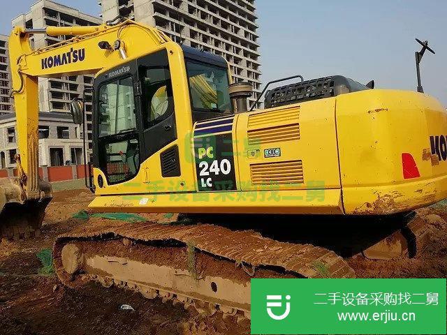 小松 PC240LC-8 挖掘機