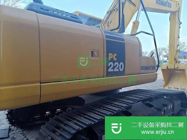 二手小松 PC220LC-8 挖掘機