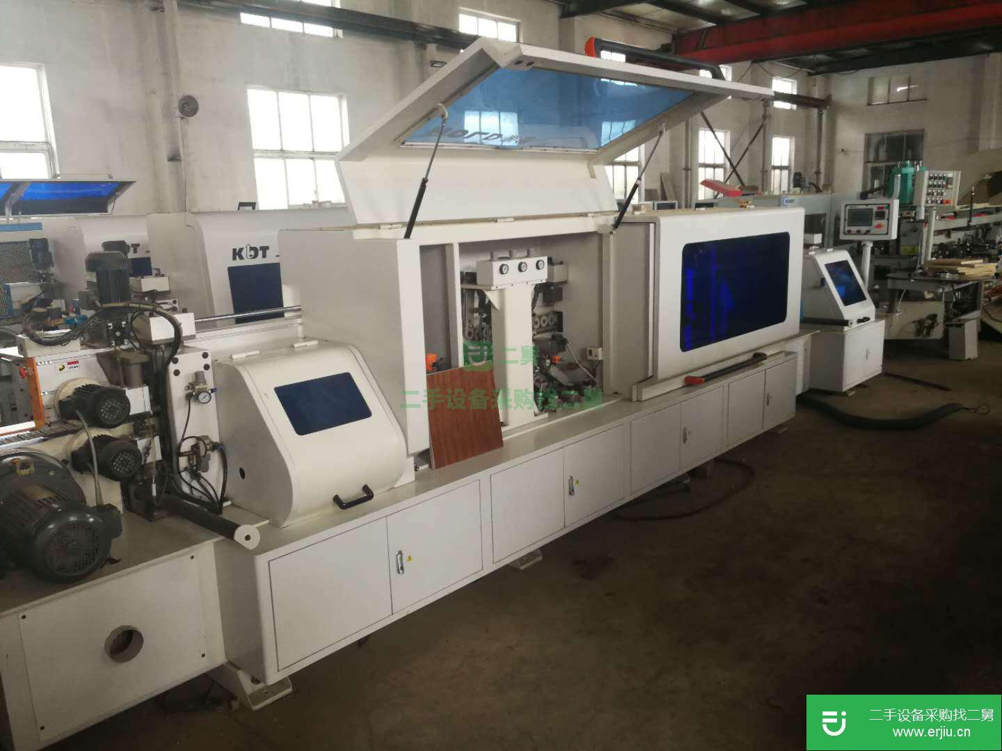 豪德跟蹤預銑開槽雙修全自動封邊機
