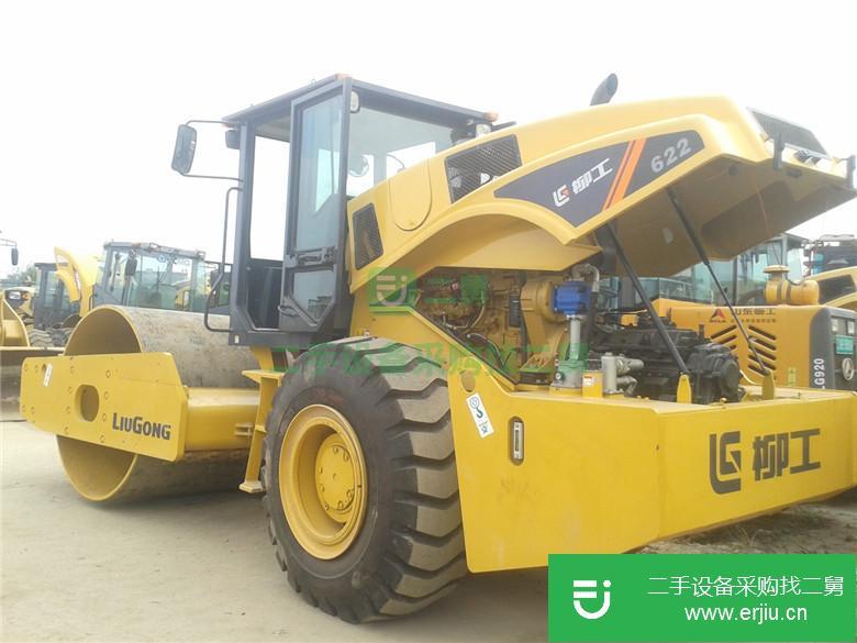 柳工牌振動壓路機