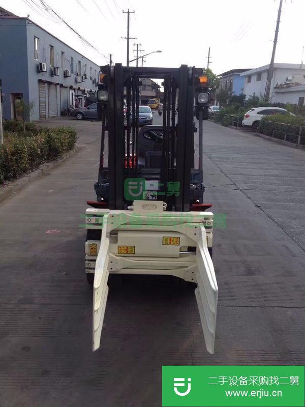 四米高合力柴油叉車