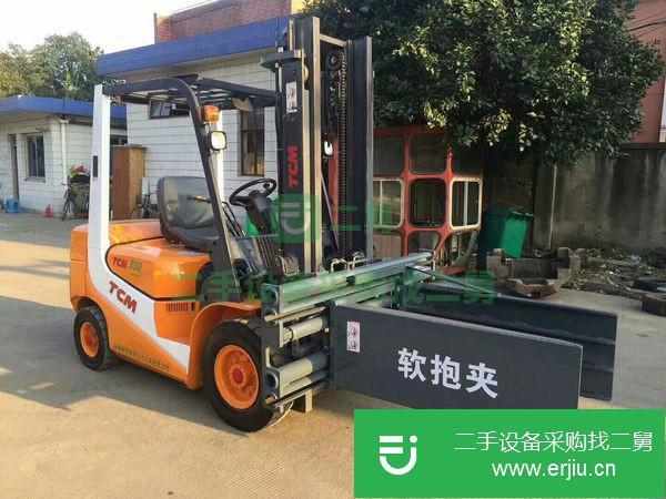 轉(zhuǎn)讓二手抱夾叉車