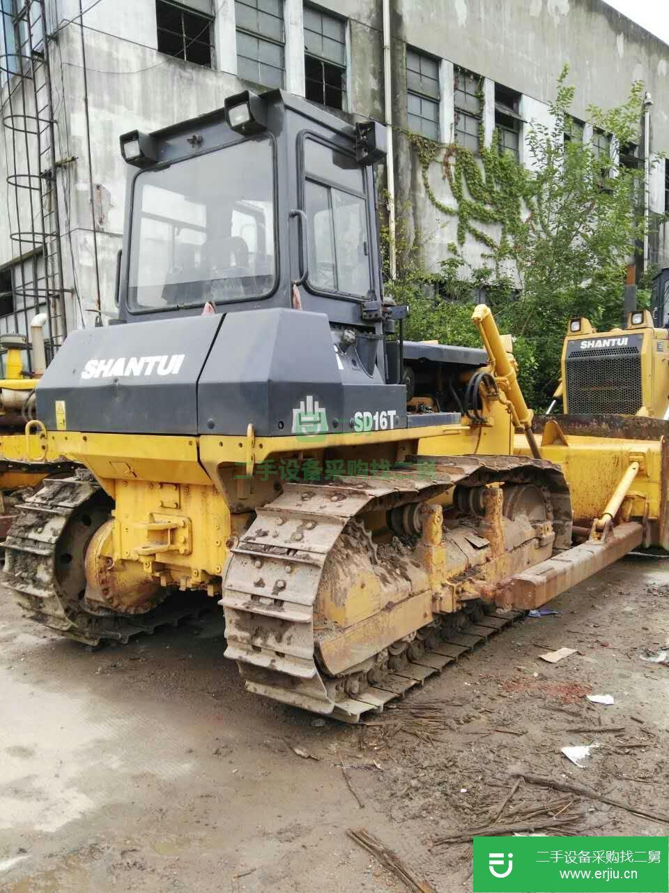 山推 SD16 推土機