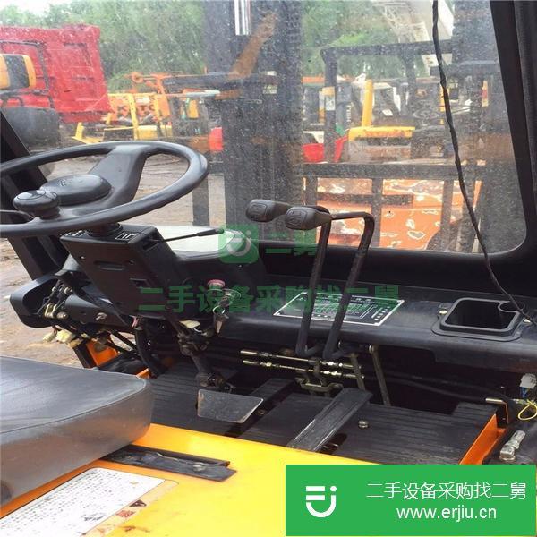 二手電瓶,柴油叉車低價(jià)轉(zhuǎn)讓