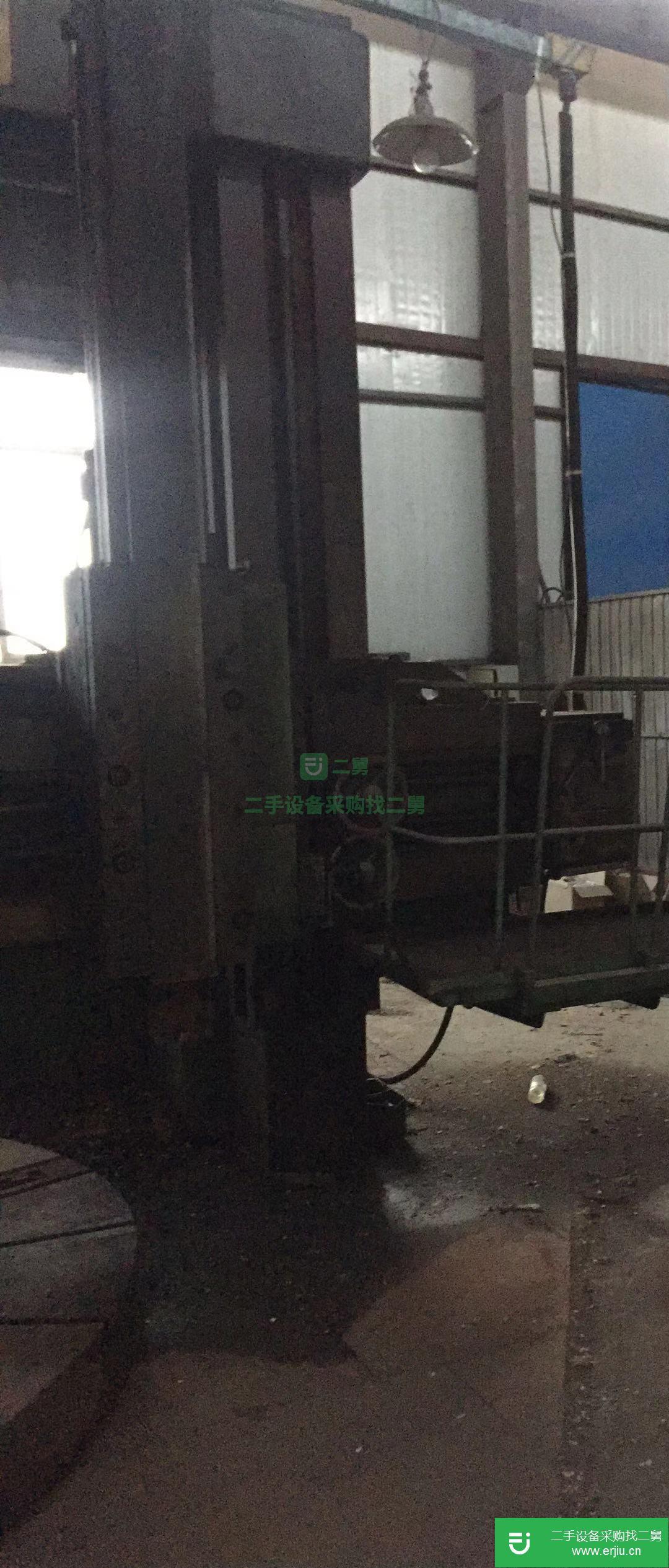 四米齊二立車