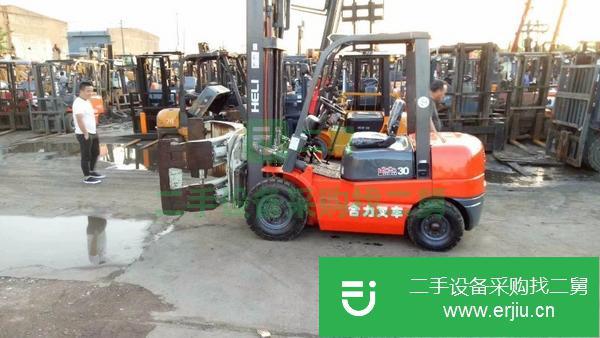 轉讓3噸抱夾叉車